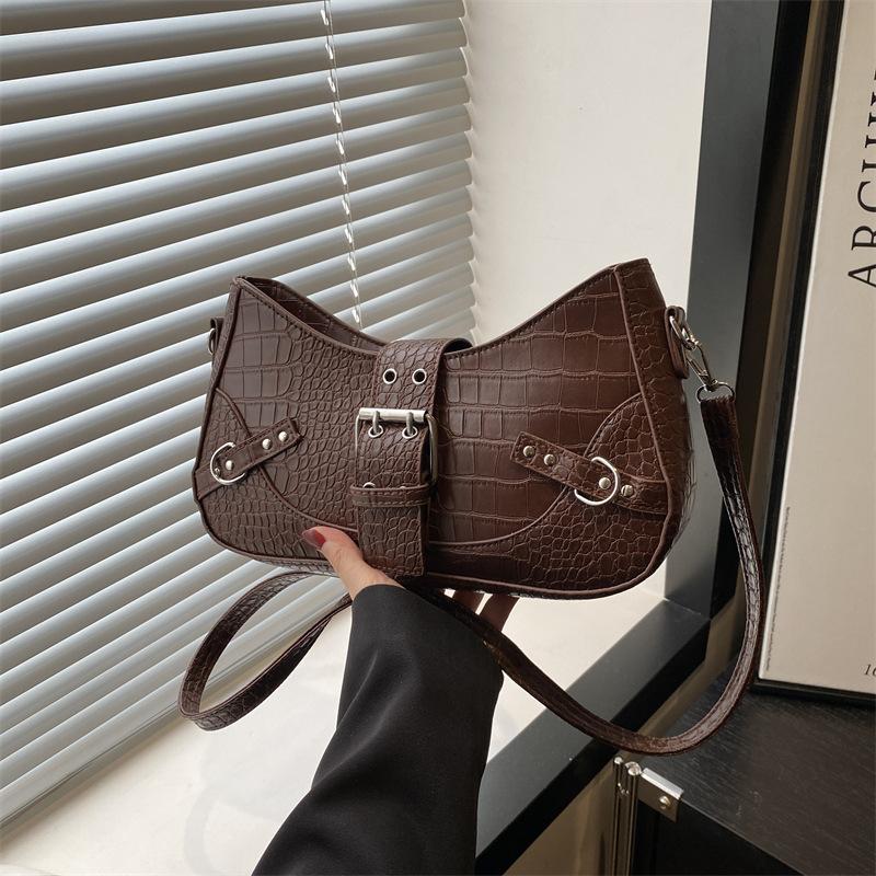 Trend niche belt buckle design new fashion popular shoulder messenger bag high sense casual