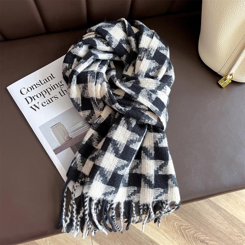 Winter Thick Warm Scarf Women Cashmere Shawl and Wraps Pashmina Neckerchief Bufanda Female Classic Plaid Tassel Echarpe