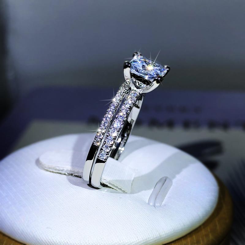 European And American Popular White Zircon Ring Jewelry  Copper For Couple Wedding Party Birthday Gift