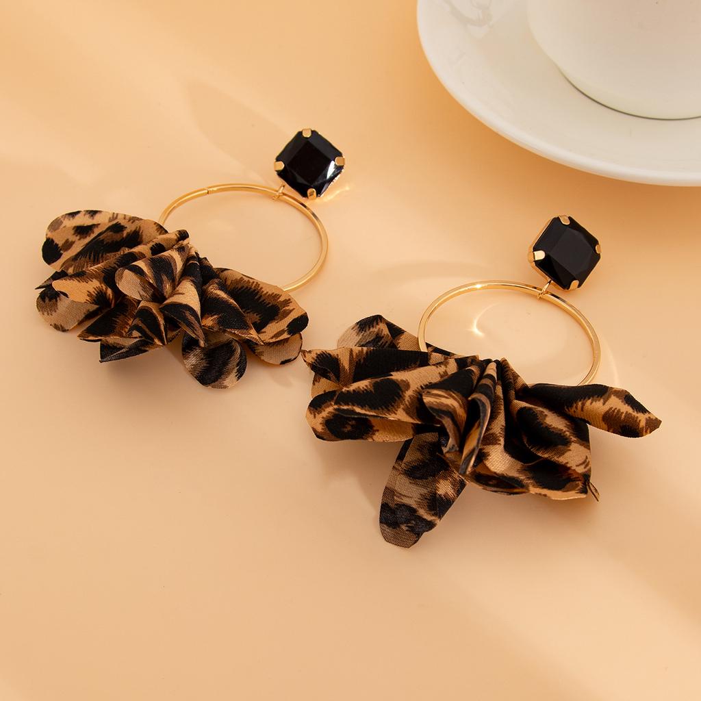 Leopard Print Earrings Punk Retro Earrings European and American Personalized Geometric Earrings Fabric Polka Dot Print Earrings