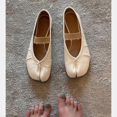 Schaffellversion~ Echtes Leder ein Wort mit weich besohlten Zehentrennern Damen Herbst Schweinsfüße Mary Jane Einzelschuhe flachsohlige kleine Lea