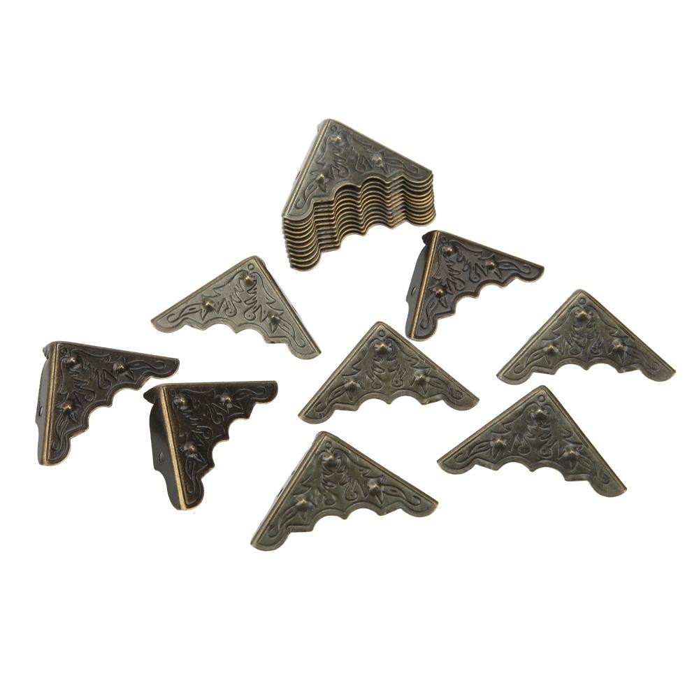 50pcs Iron Metal Corner Protector High Hardness Durable Corner Guards With Screws Retro Vintage Corner Protectors Furniture Edge