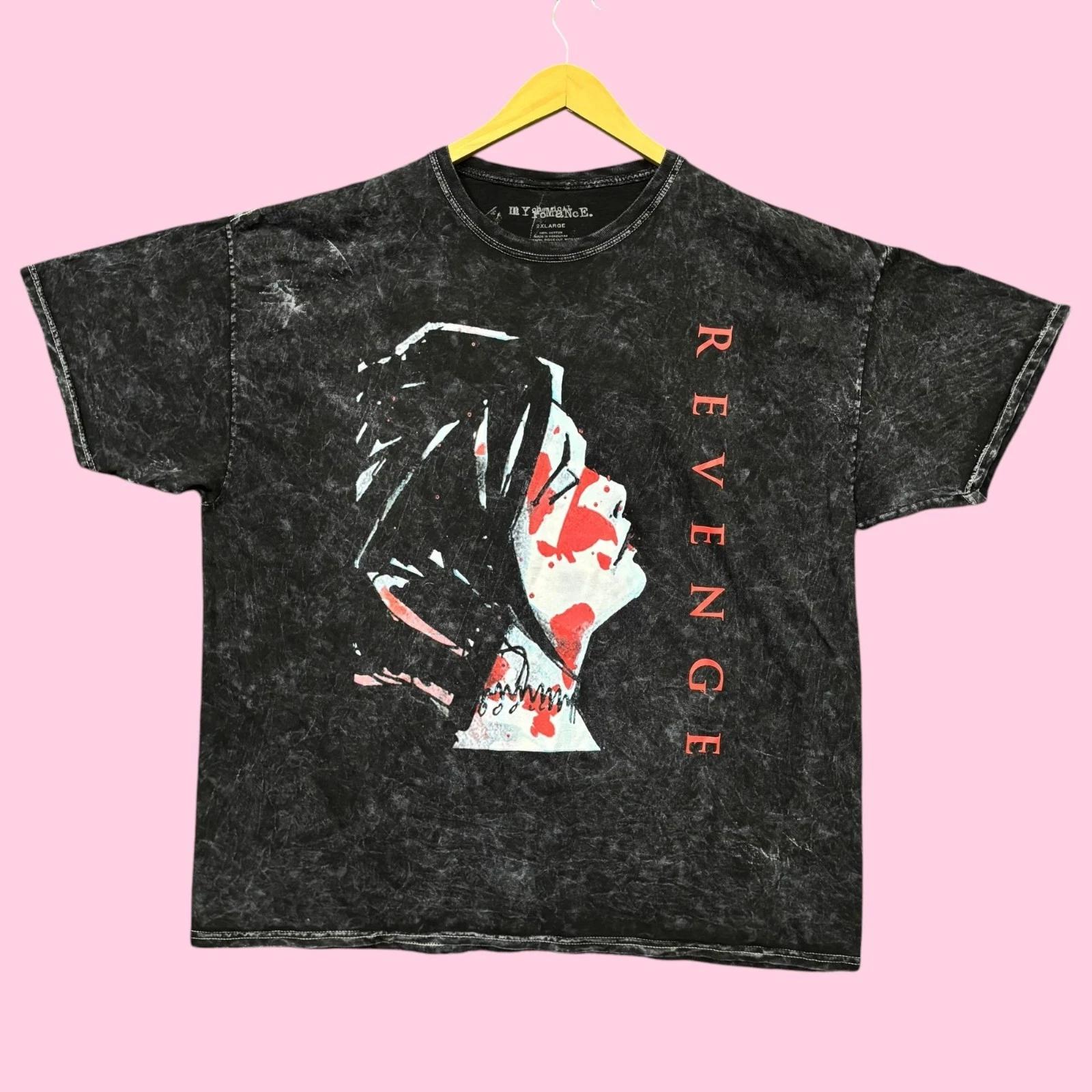 My Chemical Romance Three Cheers for Sweet Revenge Band Mineral Wash Tee 2XL M