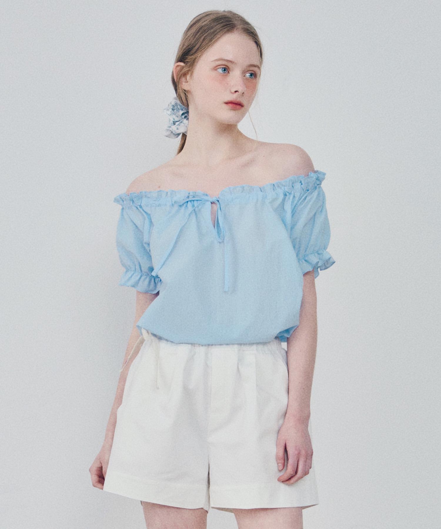 Hane Off-Shoulder Strap Blouse_Sky S