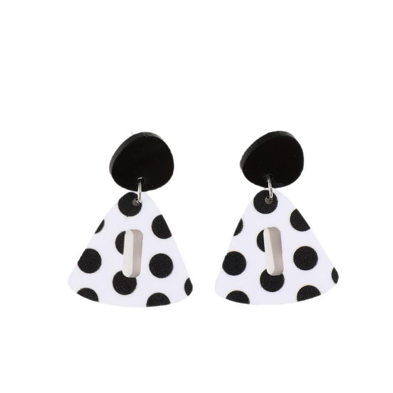 2026 New Style Black Polka Dot Acrylic Dangle Earrings – Niche, High-End, Light Luxury Design