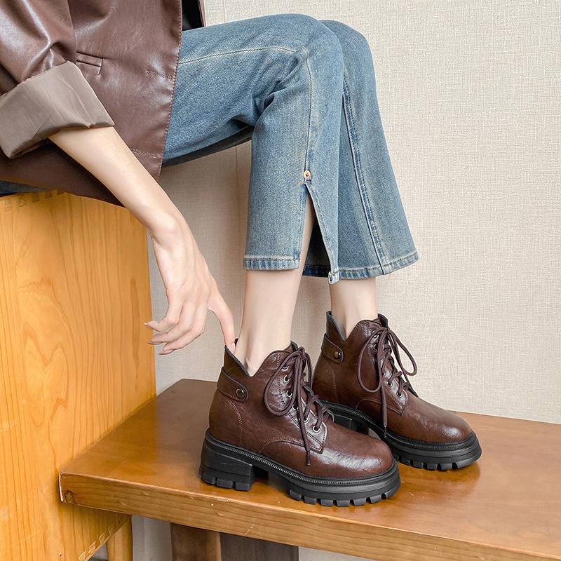 

9лм ботинки мартин на толстой подошве женские новые весенне-осенние ботинки на высоком каблуке маленький мужчина с юбкой короткие ботинки 33 38 коричневый