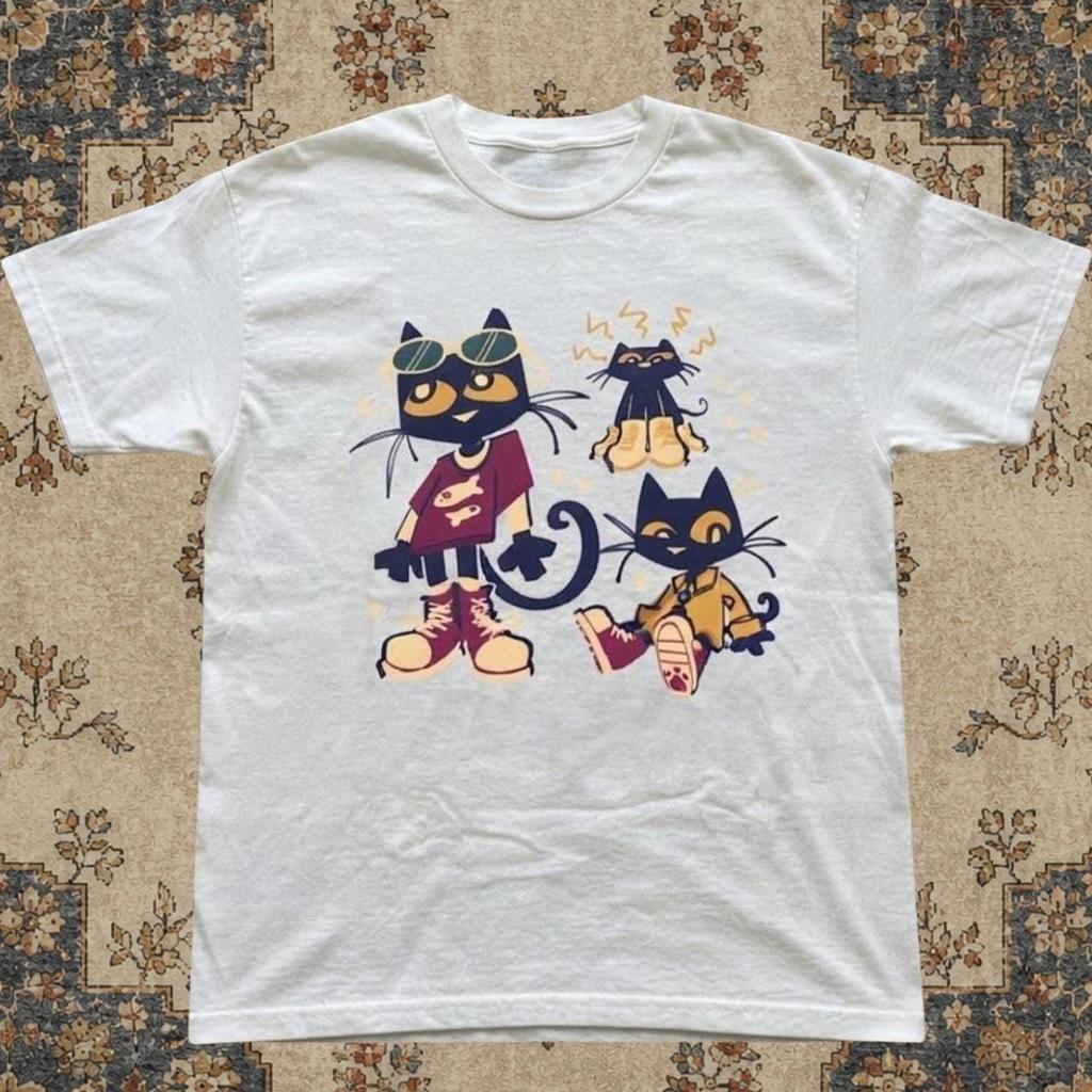 White Funny Pete the Cat Graphic Cotton T-shirt - Gildan Reprinted Tee