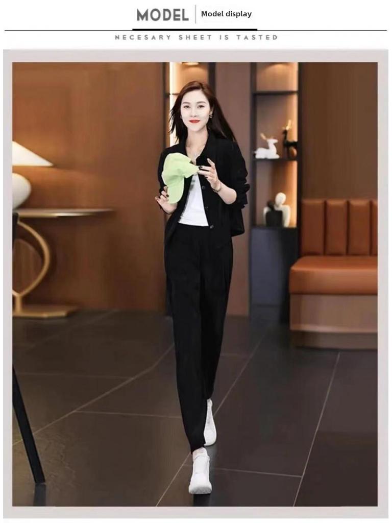 Maillard Women's Retro Corduroy Velvet Suit: Long-Sleeve Jacket with Two-Piece Set for Autumn/Winter 2023