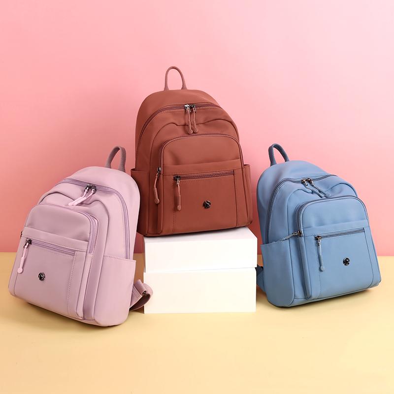 Women's Large Capacity Backpack Student Schoolbag Lightweight Nylon Travel Backpack