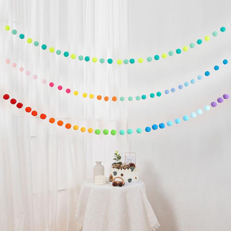 Children’s Room Pompon Bunting Decoration - Birthday Party Tent Backdrop Ornament