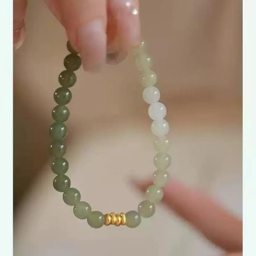 

Изысканный браслет из градиентного хэтяньского нефрита: Нишевые украшения для рук в древнем стиле, крутые, идеальный подарок для женщин и лучших подруг