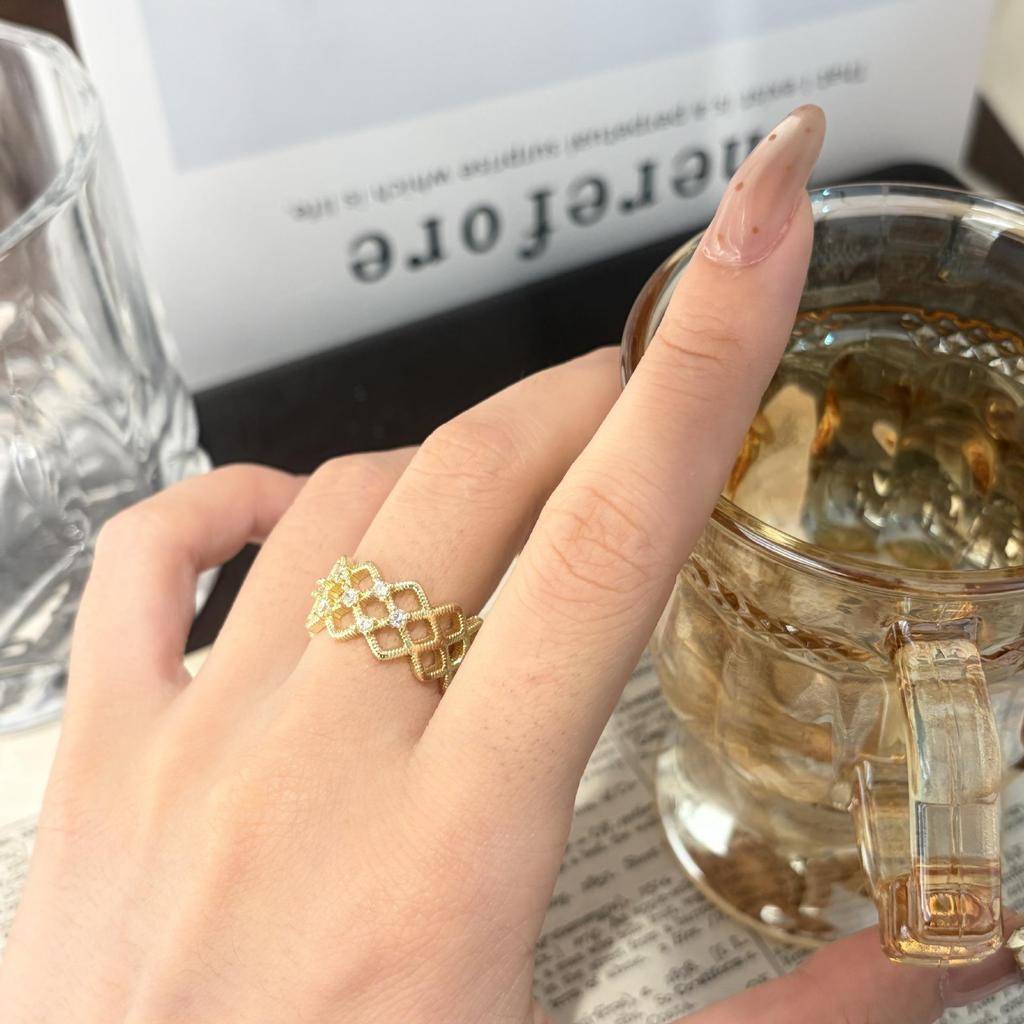Women's Grid Zirconia Lace Ring - High-End, Versatile, Trendy Jewelry