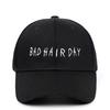Gorra de Béisbol Ajustable Bordada "Bad Hair Day" - Gorra de Padre Casual de Ala Ancha