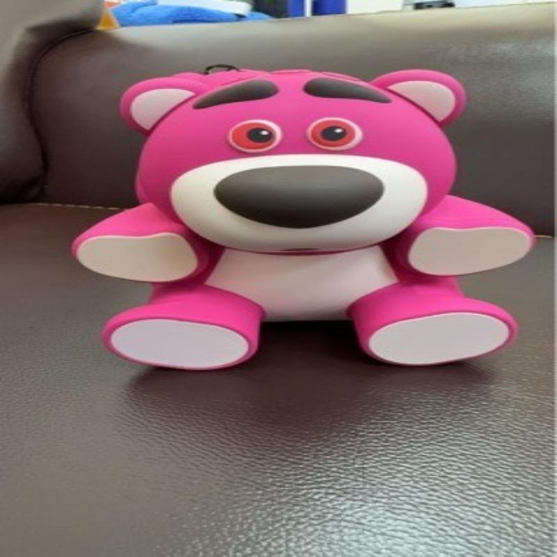 1Pc Strawberry Bear Bluetooth Speaker Retro Audio Small High-quality Desktop Pendant Speaker Gift Girl Girlfriend