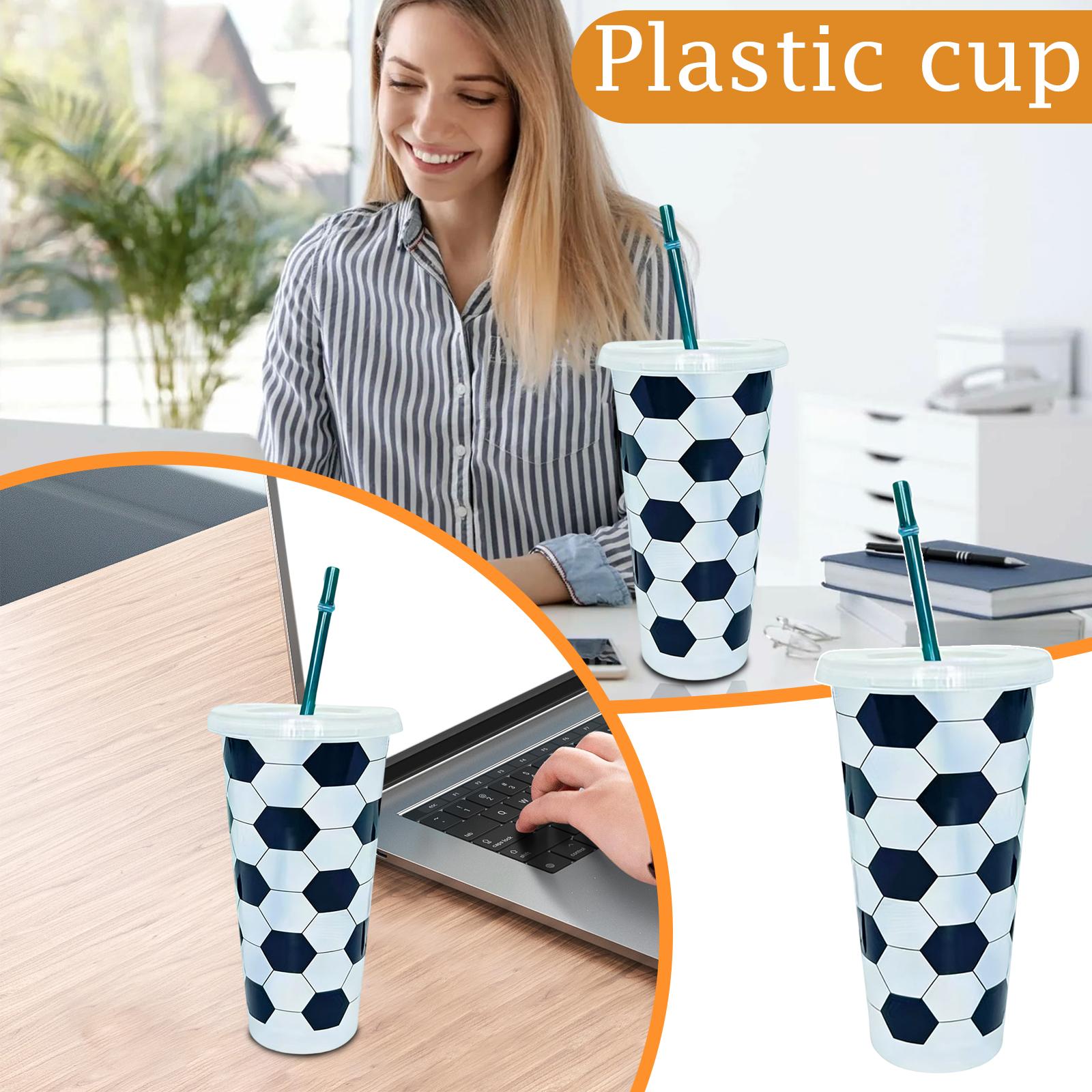 

Large Capacity 710ml Single-Wall Plastic Cup With Soccer Pattern And Straw One Size