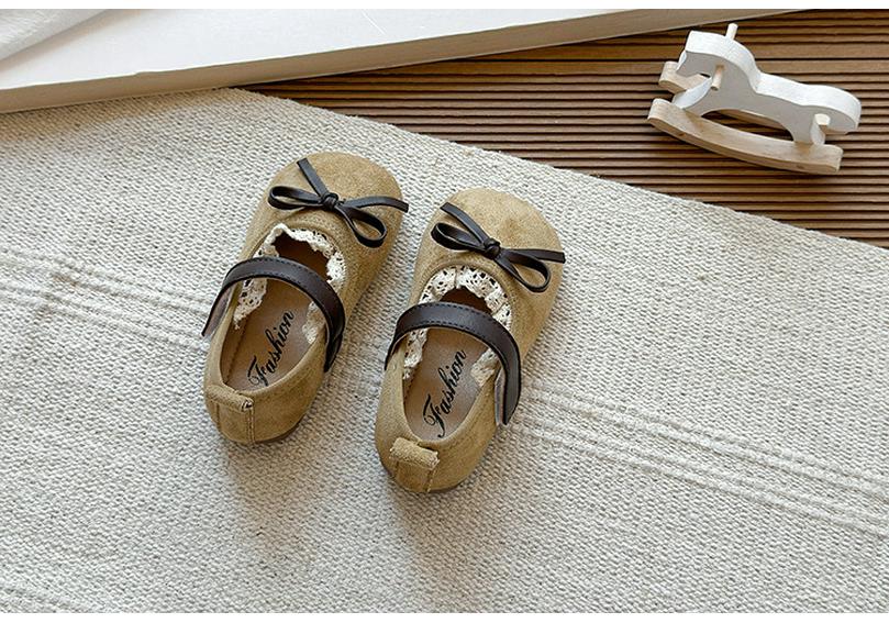 2026 Korean Style Mary Jane Flats: Soft Sole Suede Princess Shoes for Little Girls, Perfect for Spring and Autumn