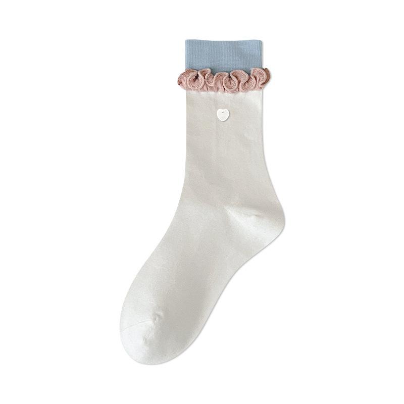 Boneless Female Spring and Autumn Socks, Black Ear-rimmed Heart-shaped Button Shell Mid-calf Socks, Sweet