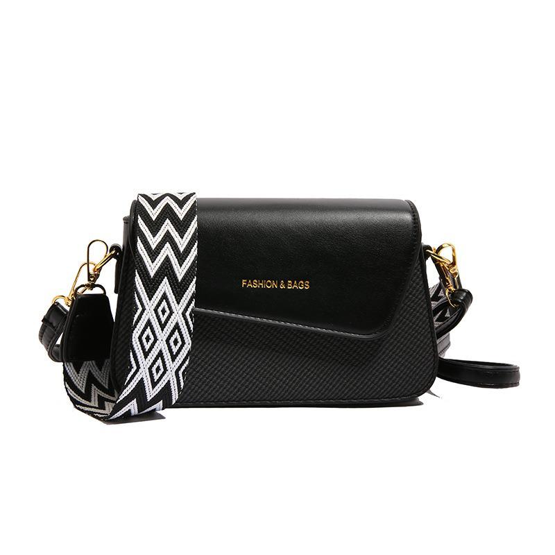 Korean Elegant Fashion: Minimalist 2025 Crossbody Small Square Bag for Women