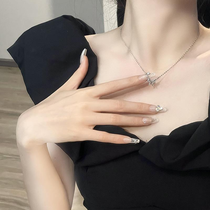 Niche Design Necklace With Diamonds, Zircon High-End Bow, Collarbone Chain, Female Sweet.