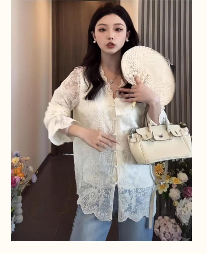 Stylish Women's Chinese-Style Vest & Lace V-Neck Long Sleeve Blouse Set