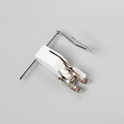 För multifunktionella symaskiner 10449W-OT Synkroniserad matning pressarfot med styrstång
