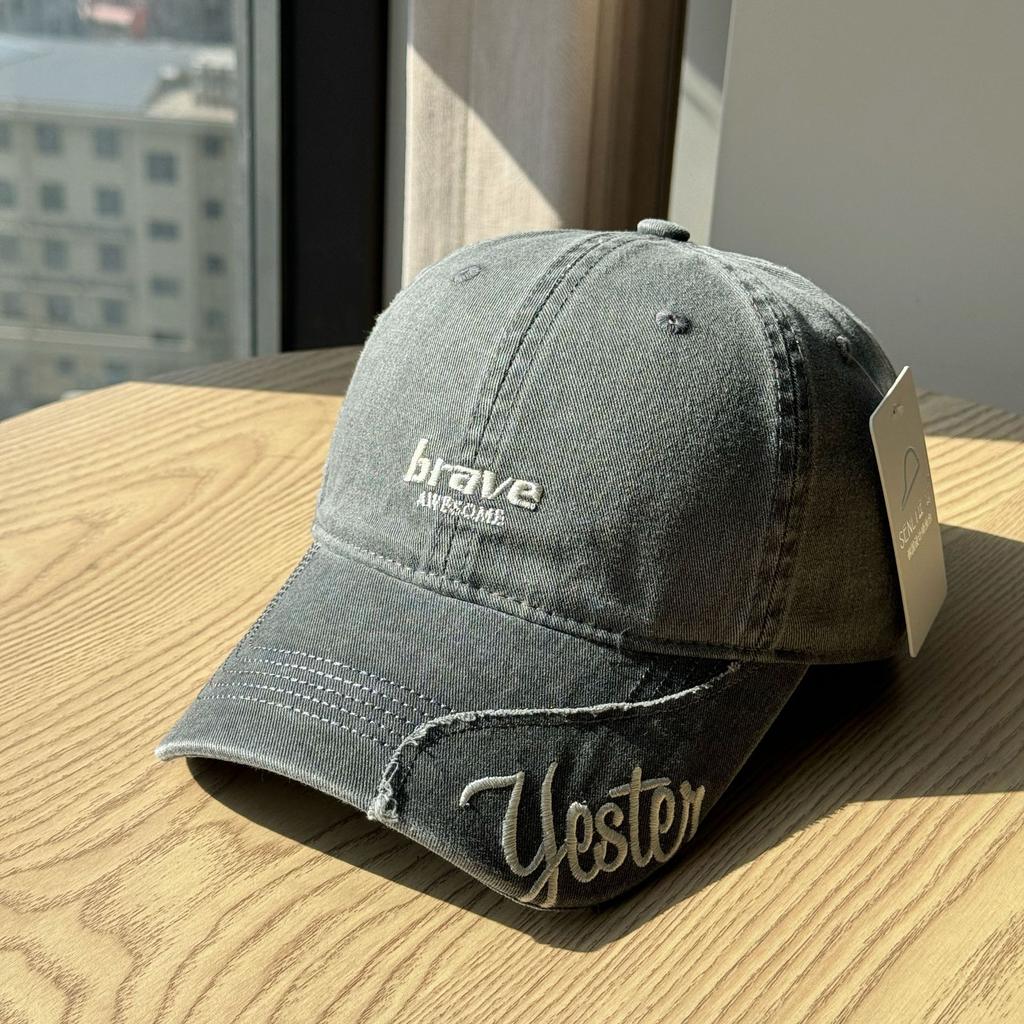 New fashion side-letter vintage distressed soft-top baseball cap for women, spring and summer sun protection hat, duckbill cap for men