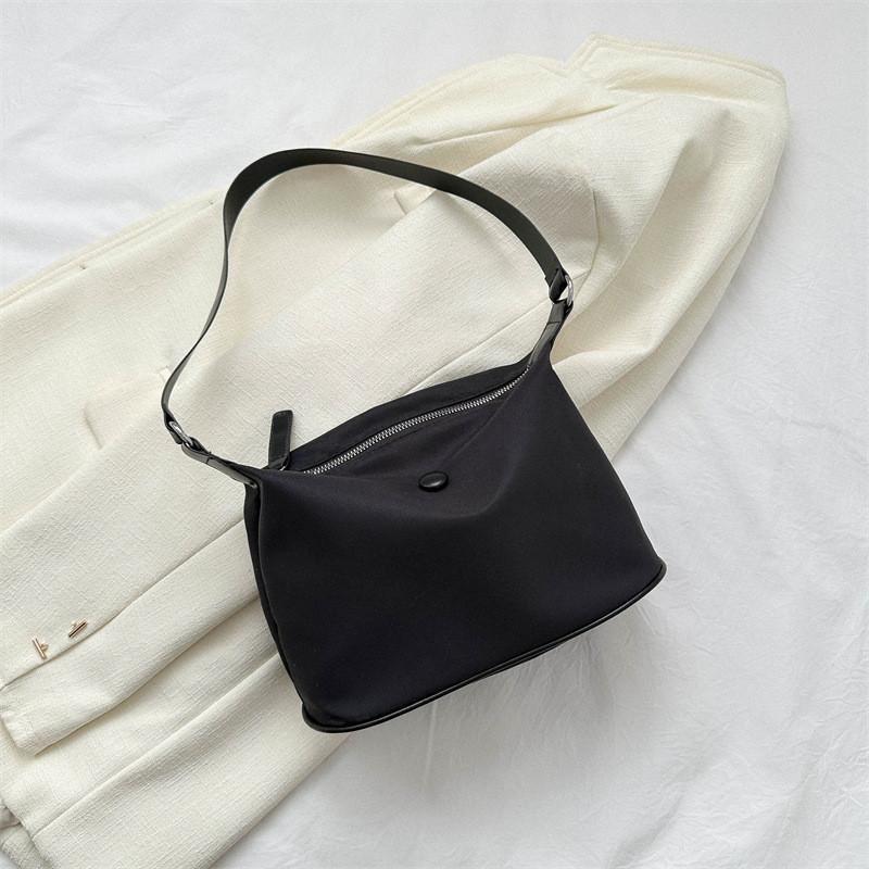 Fashionable And Stylish Autumn Season Single Shoulder Tote Bag For Women In Black Pink Blue Or White