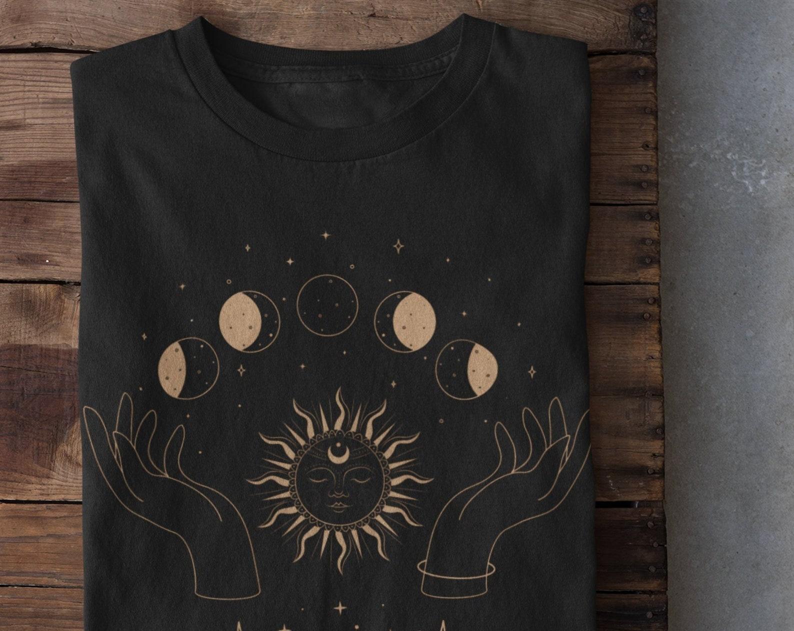 Evil Eye Shirt,Sun and Moon T-shirt,All Seeing Eye,Witchy Spiritual Shirts,Witchy Clothing,Alt Clothing,Celestial Shirt,Witchy Clothes 4XL