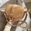 High-end Popular Single Shoulder Armpit Bag Half Moon Style Fashion Large Capacity Square Bag Girls Light Luxury Crossbody Bag