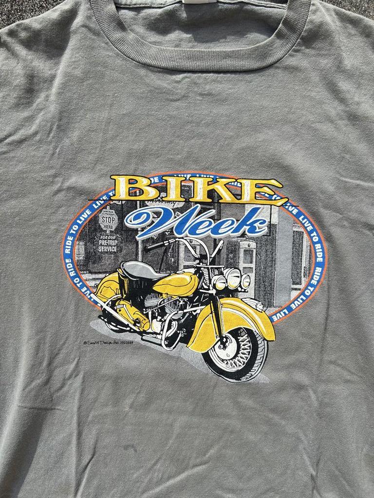 [USED] Looney Tunes 90s Anime Tee Character Bike Made In USA