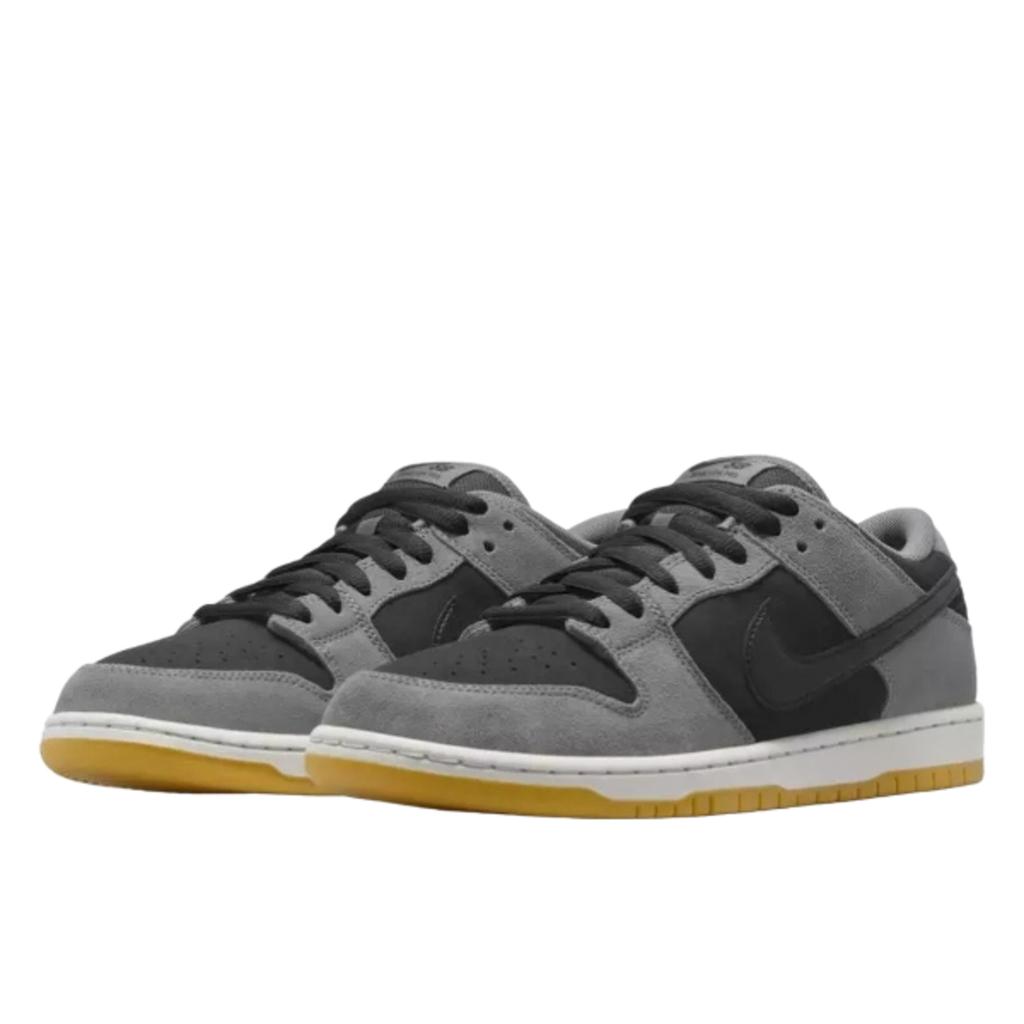 Nike SB Dunk Low Dark Smoke Grey