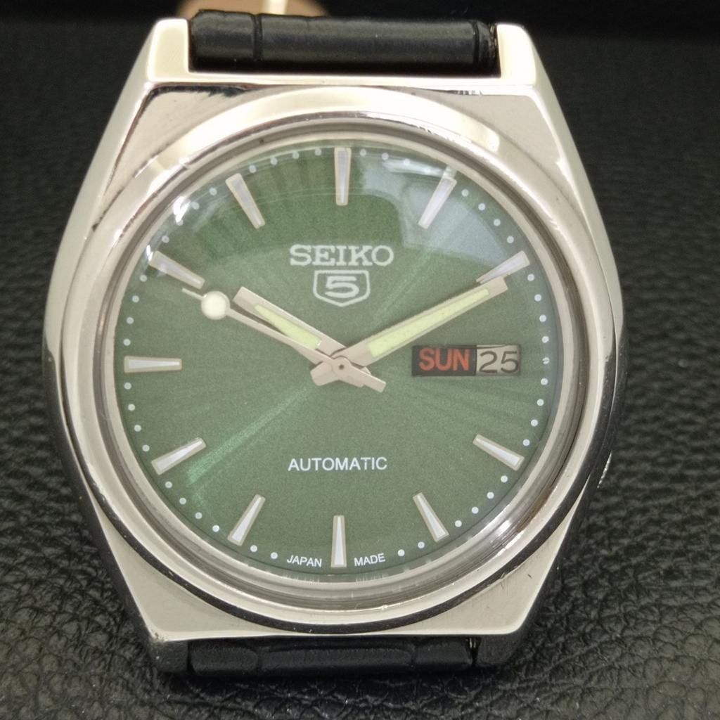 Seiko 5 AUTOMATIC VINTAGE 7009A JAPAN MENS GREEN COLOR DIAL WATCH A701222-5 R206a-a701222