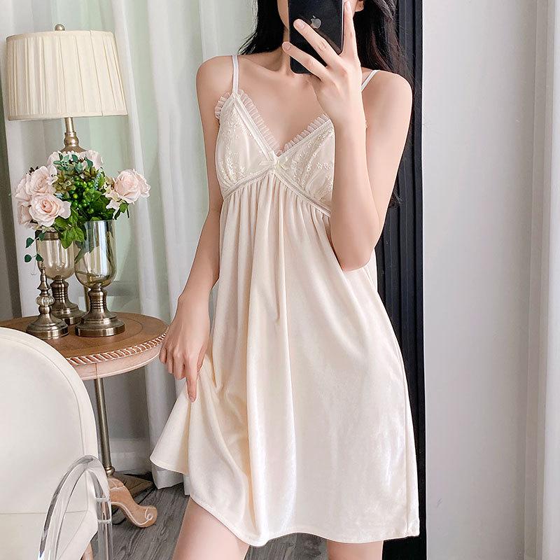 

Women s Gold Velvet Nightdress with Embroidery and Chest Pads - Backless, Slimming Design for Spring and Autumn. Large