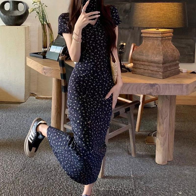 Fashion Bag Hip Long Short Dress Sexy Summer Vintage Broken Flowers Female Clothing Commute Elegant V-Neck Slim Waist Dresses