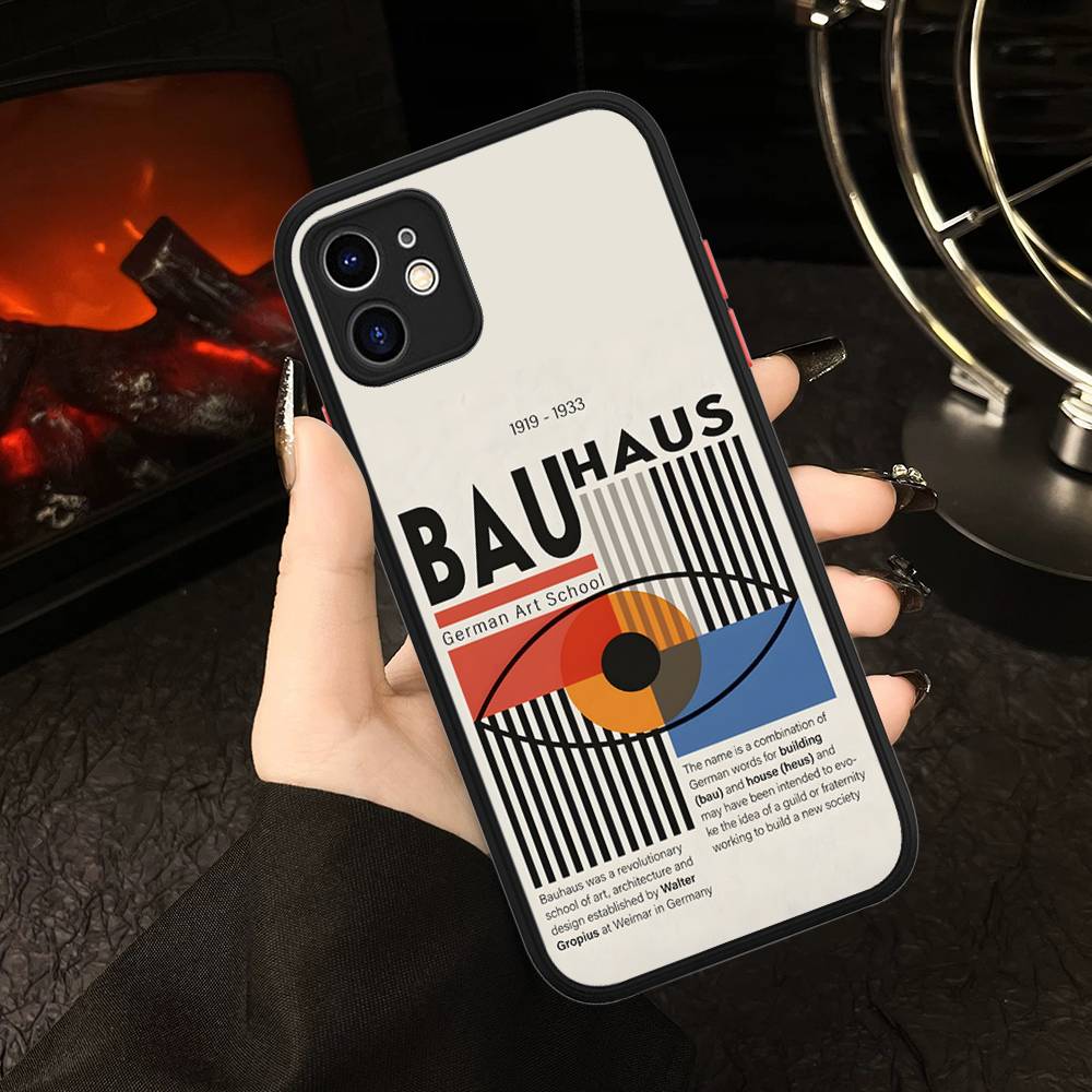 Game L-Life I-Is S-Strange For IPhone 16 15 13 12 14 11 Pro Max X XS MAX Color Case Matte Silicone Phone Cover