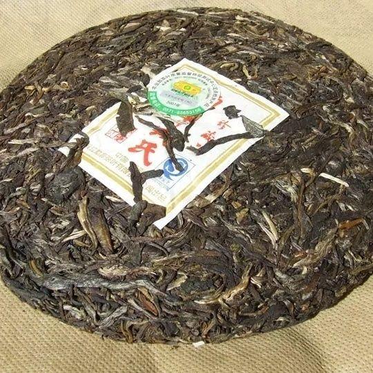 2007 Mengku Qinggang Pu-erh Сырой пуэр Puer Qizi Чайное печенье (Зеленый Торт) 400г — фото 5