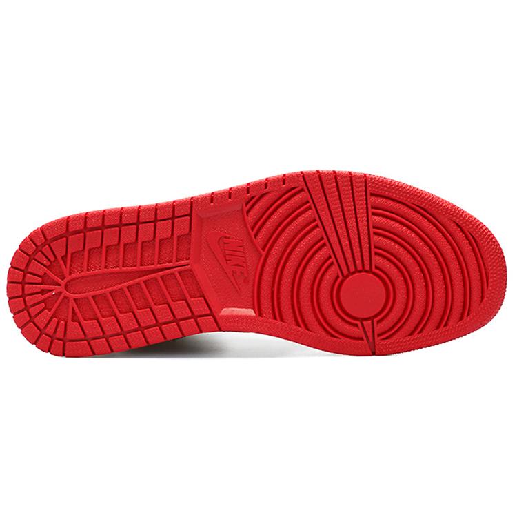 Jordan 1 Retro Mid Black Red White 554724-028