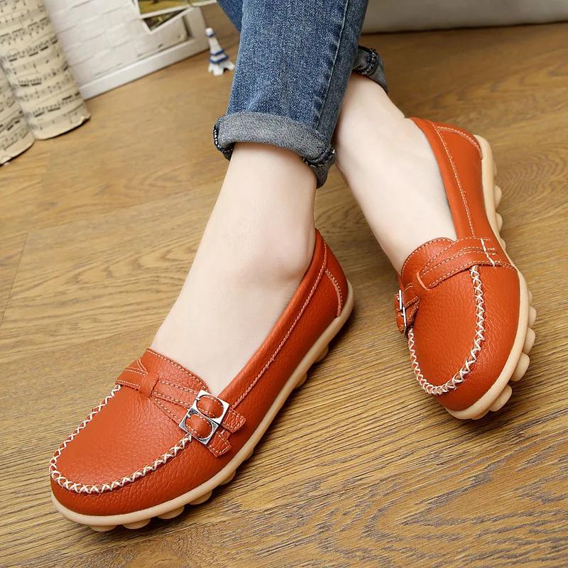 Fashion Spring and Summer Hollow Flat Mother Shoes Women Casual Shoes Simple White Wear-resistant Women  Sneakers