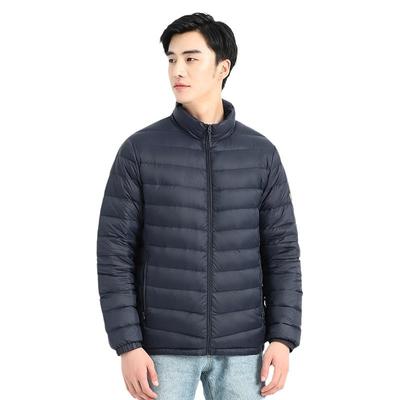 Leichte und dünne Daunenjacke für Herren, neu, Stehkragen, kurze Form, Herbst-Daunenjacke für junge und mittelalte Männer