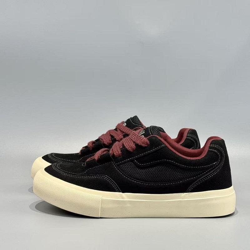 Mens Board Shoes 2026 Autumn New Luxury Design Fashion Casual Sports Shoes Outdoor Daily Wear Flat Comfortable Sneakers Men
