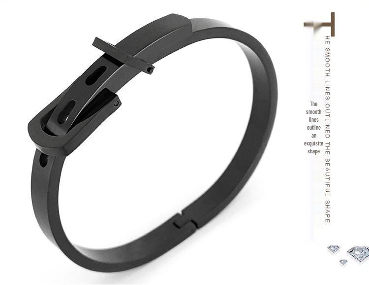Korean-Style Titanium Steel Buckle Bracelet with Rose Gold Geometric Elements & Multi-color Options