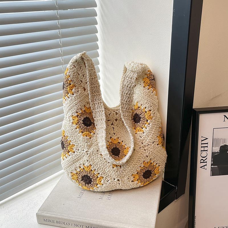 Pastoral Fresh Casual Woven Bag Women's Summer New Large-capacity Versatile Shoulder Armpit Bag