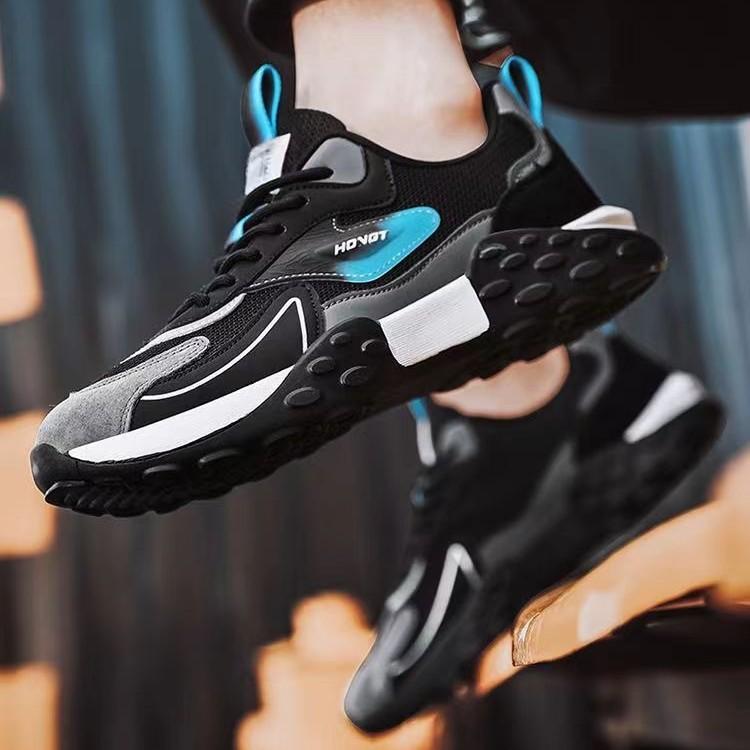 New Men's Shoes Mesh Fashion Low Top Shoes Fashionable Casual Sneakers Men's Comfortable Soft Sole Men's Running Shoes