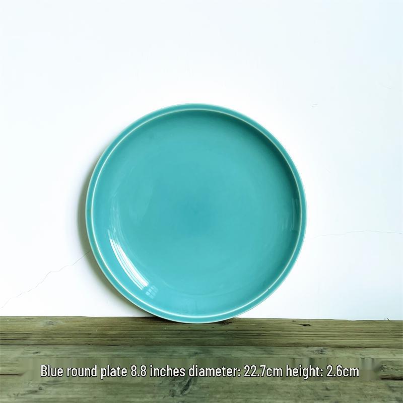 Piatti in Ceramica Raffinatamente Lavorati: Design Decorativi, Bassi, Profondi e da Insalata con Piccoli Difetti
