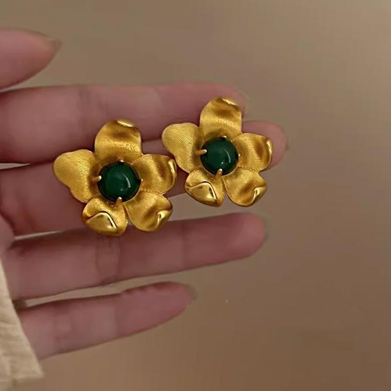 Nové kreativní květinové dlouhé náušnice pro ženy Etnický styl Móda Lotosový temperament Háčky na uši Svatba Šperky Doplňky