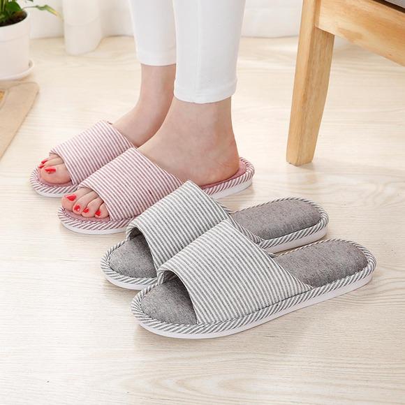 Women's Warm Non-Slip Cartoon Peach Heart Slippers for Autumn & Winter
