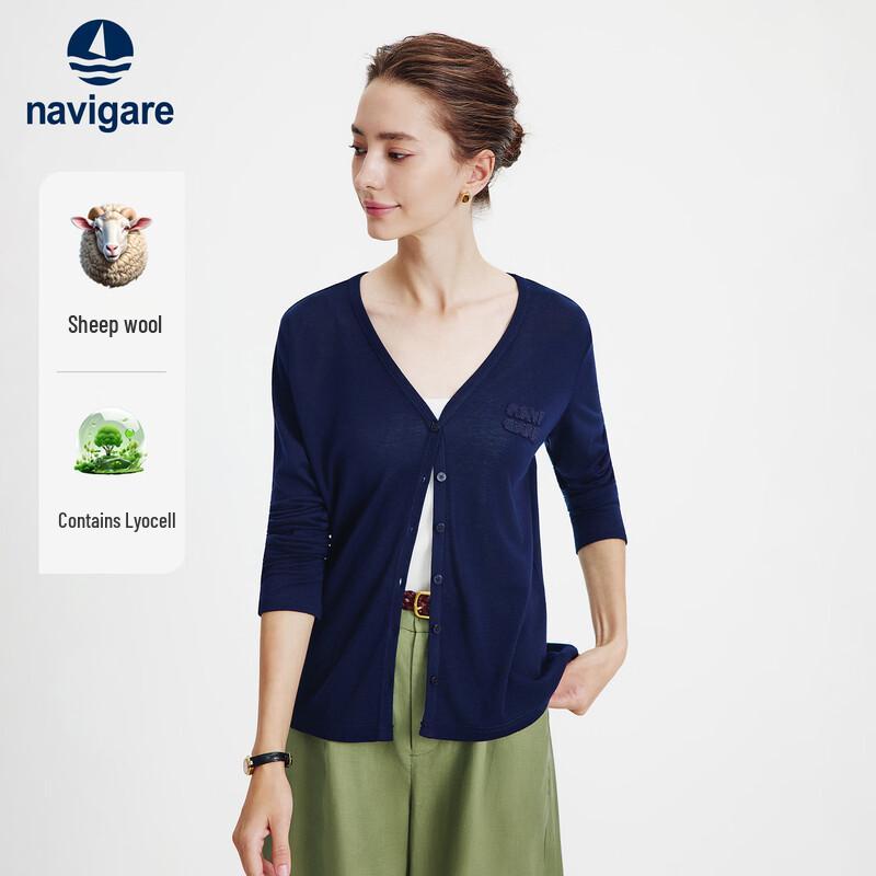 Navigare Women s Lightweight V-Neck Knit Cardigan L
