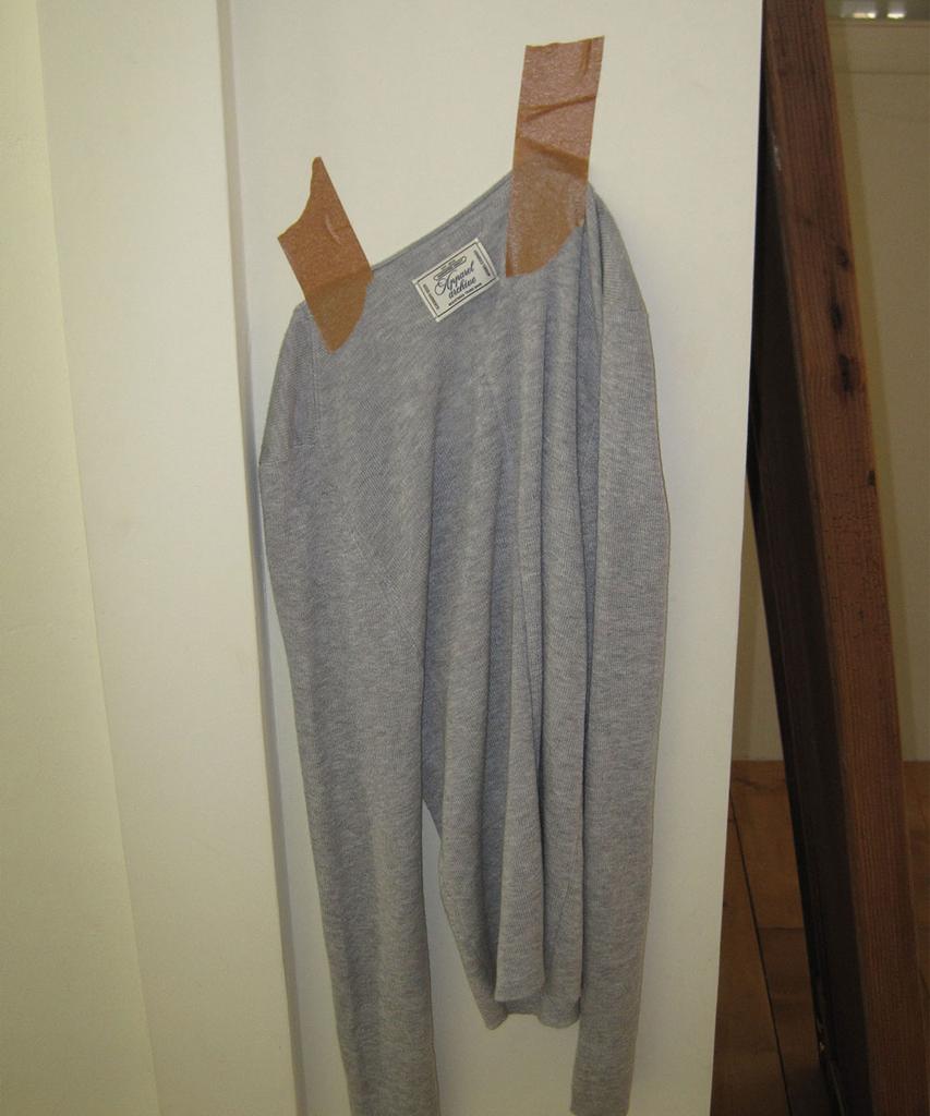 Eopaeleolakaibeu Deer Long Sleeve Knit - Gray