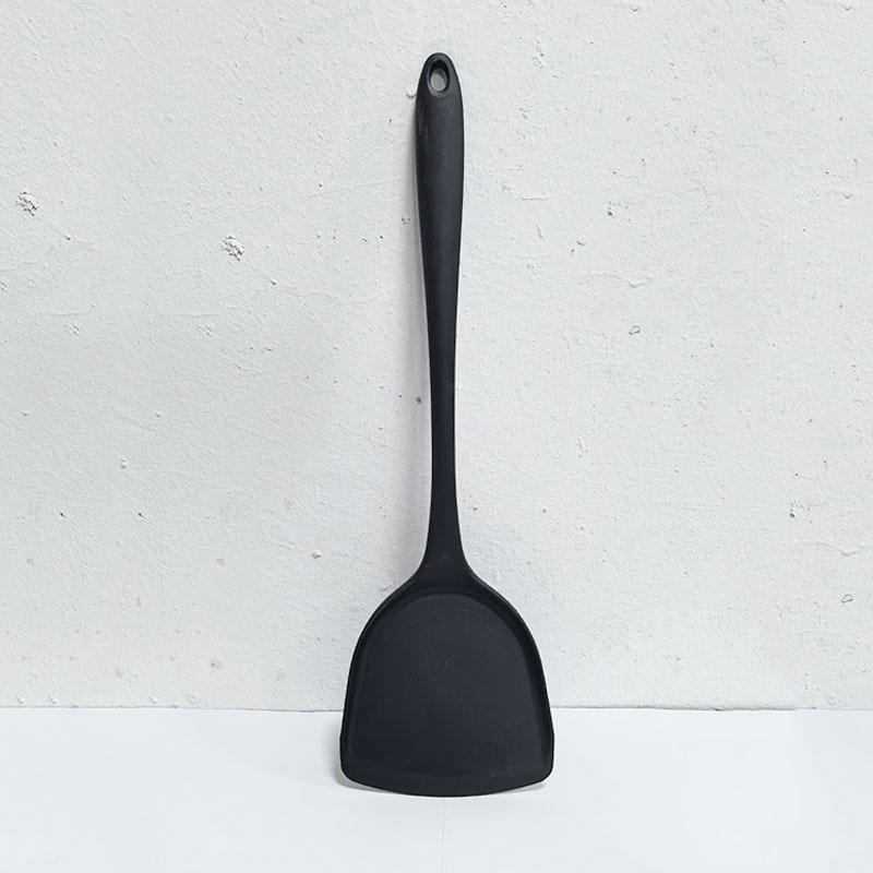 Цветная высокотемпературная силиконовая лопатка - антипригарная кухонная утварь чёрный