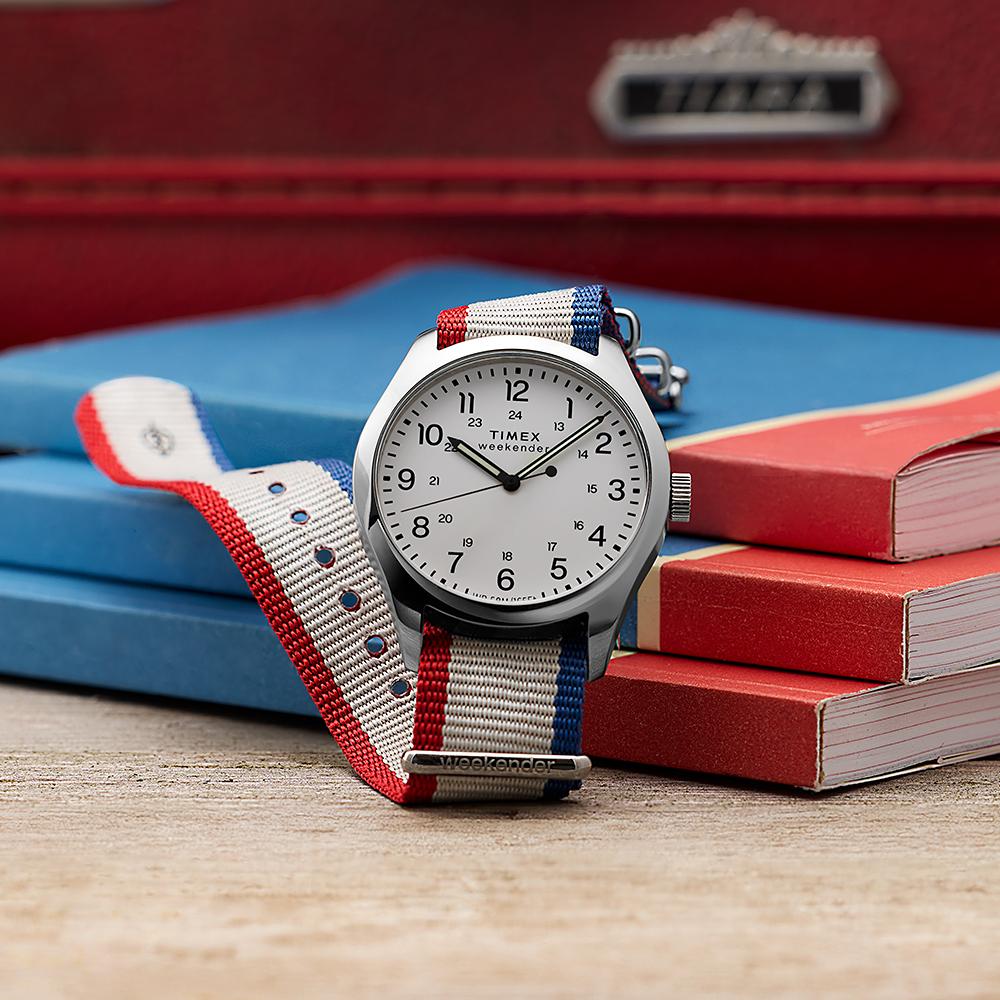[Timex] [Timex] Weekender New England Stripe Strap Wristwatch 39mm TW2Y15500